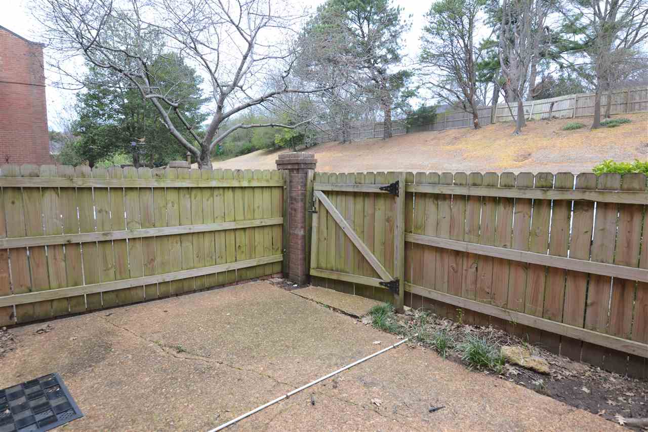 5686 Quince Road, Unit 9 Memphis, TN 38119 - Photo 14 of 15 Gallery Image 14