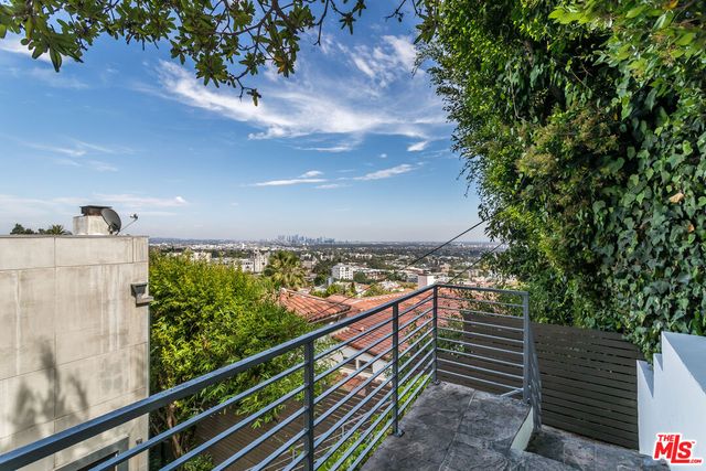 $2,850,000 | 1527 Marmont Avenue, Los Angeles, CA 90069