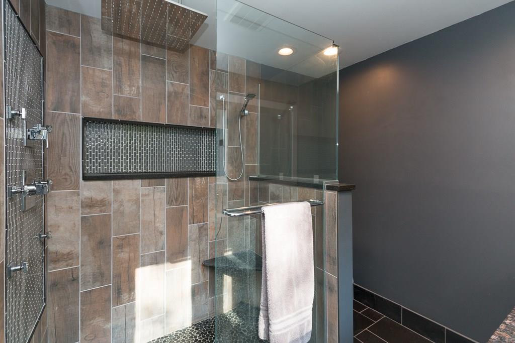 8115 Lantern Road Indianapolis, IN 46256 - Photo 18 of 31 Gallery Image 18
