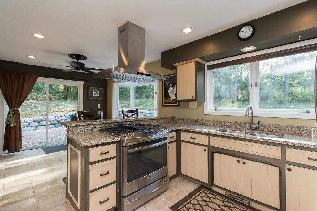 8115 Lantern Road Indianapolis, IN 46256 - Photo 10 of 31 Gallery Image 10