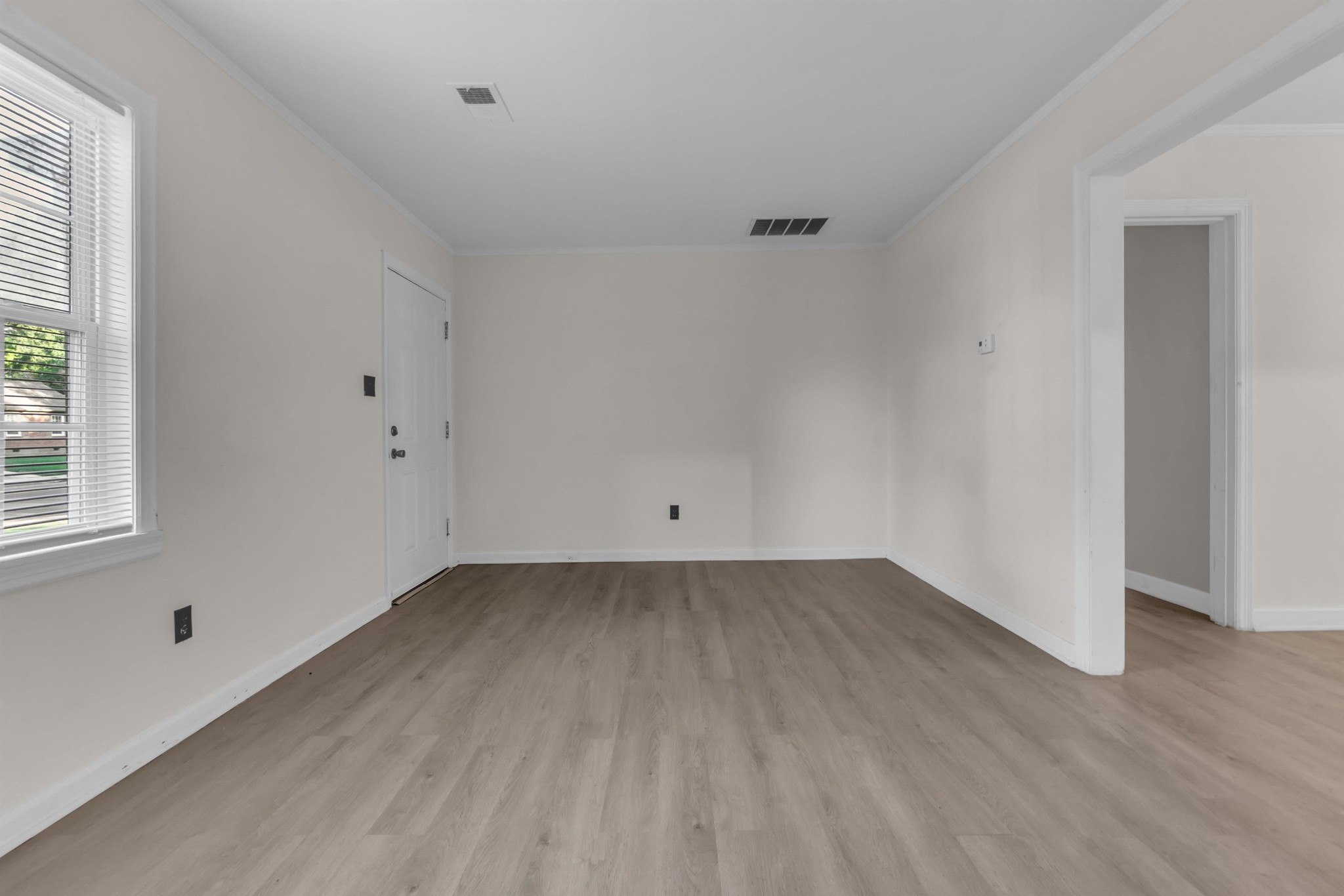 611 Waring Road Memphis, TN 38122 - Photo 8 of 23 Gallery Image 8