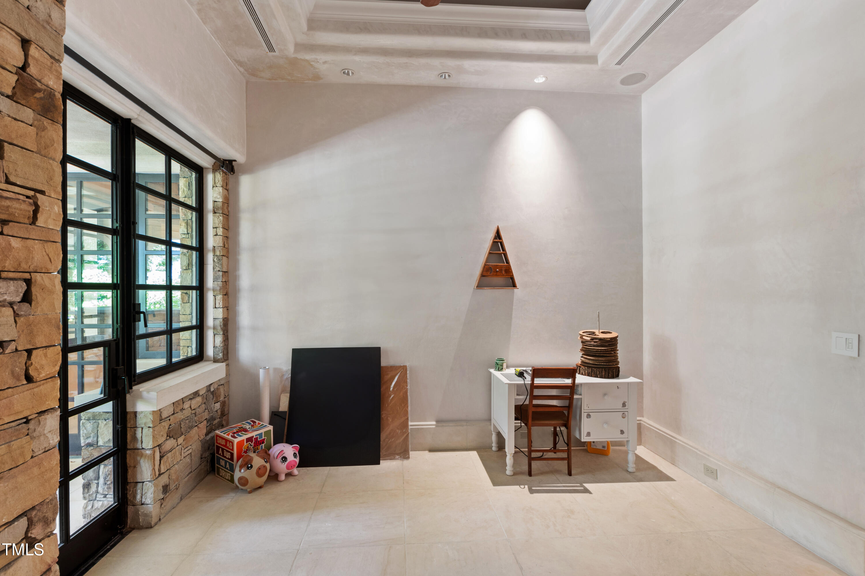 6510 New Market Way Raleigh, NC 27615 - Photo 73 of 95 a view of a livingroom with furniture and staircase