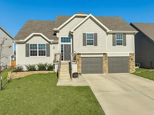 $364,900 | 725 Connor Street, Belton, MO 64012