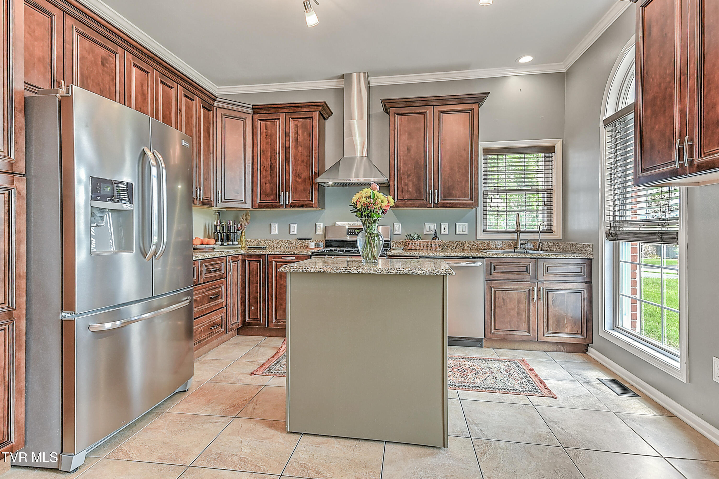 641 Peoples Road Bristol, TN 37620 - Photo 22 of 99 641 Peoples RA-28