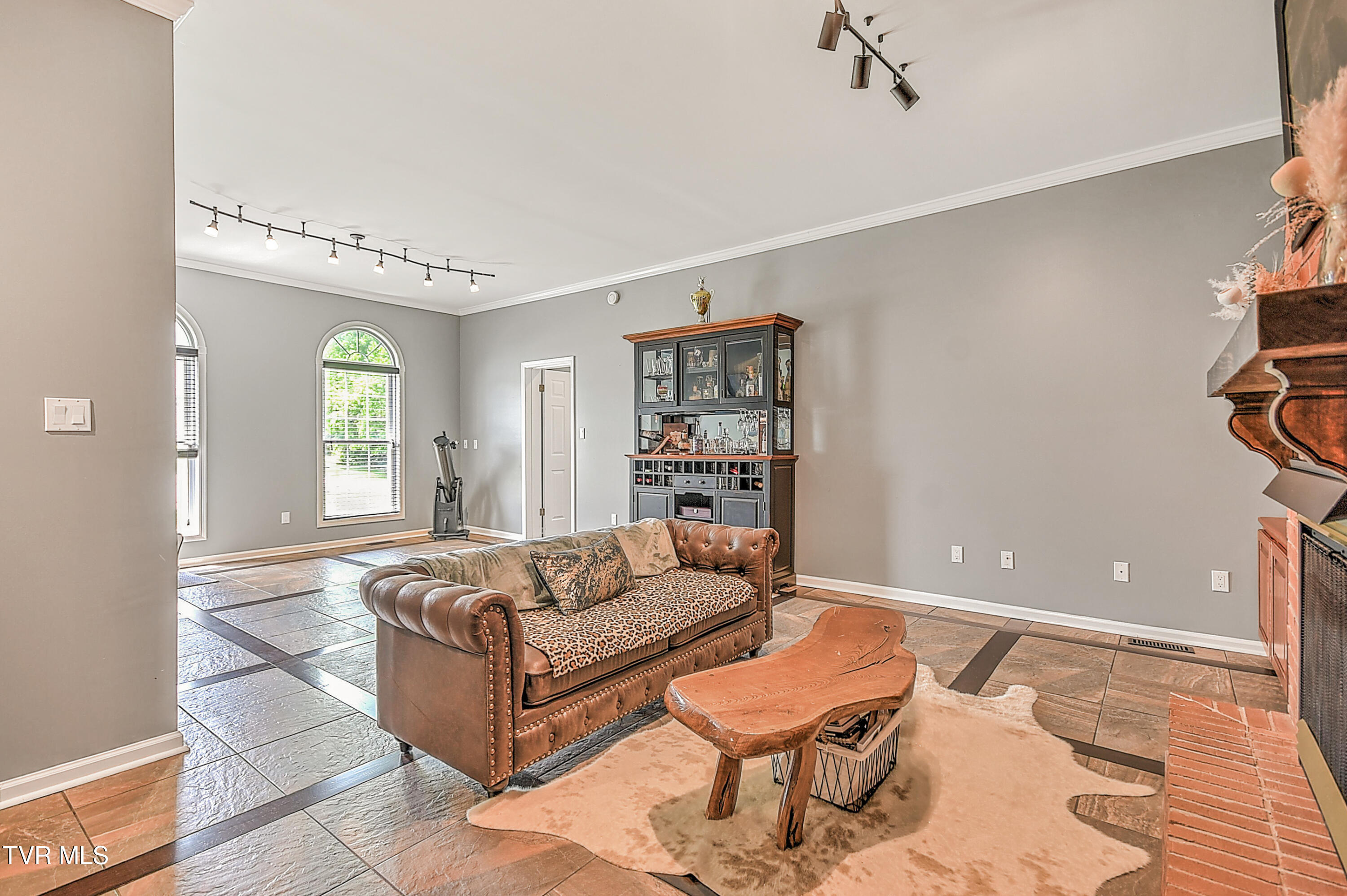 641 Peoples Road Bristol, TN 37620 - Photo 35 of 99 641 Peoples RA-38
