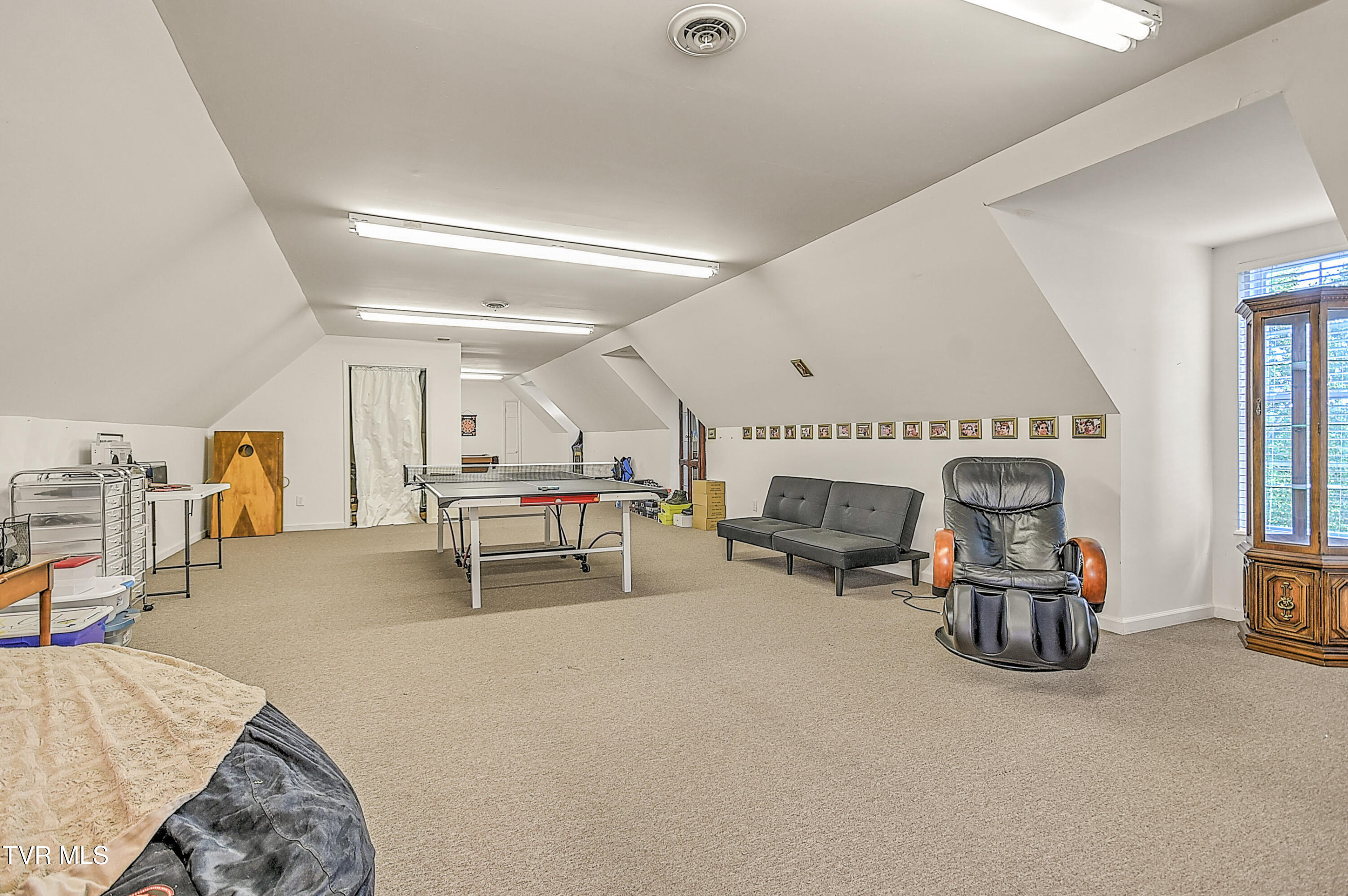641 Peoples Road Bristol, TN 37620 - Photo 67 of 99 641 Peoples RA-72