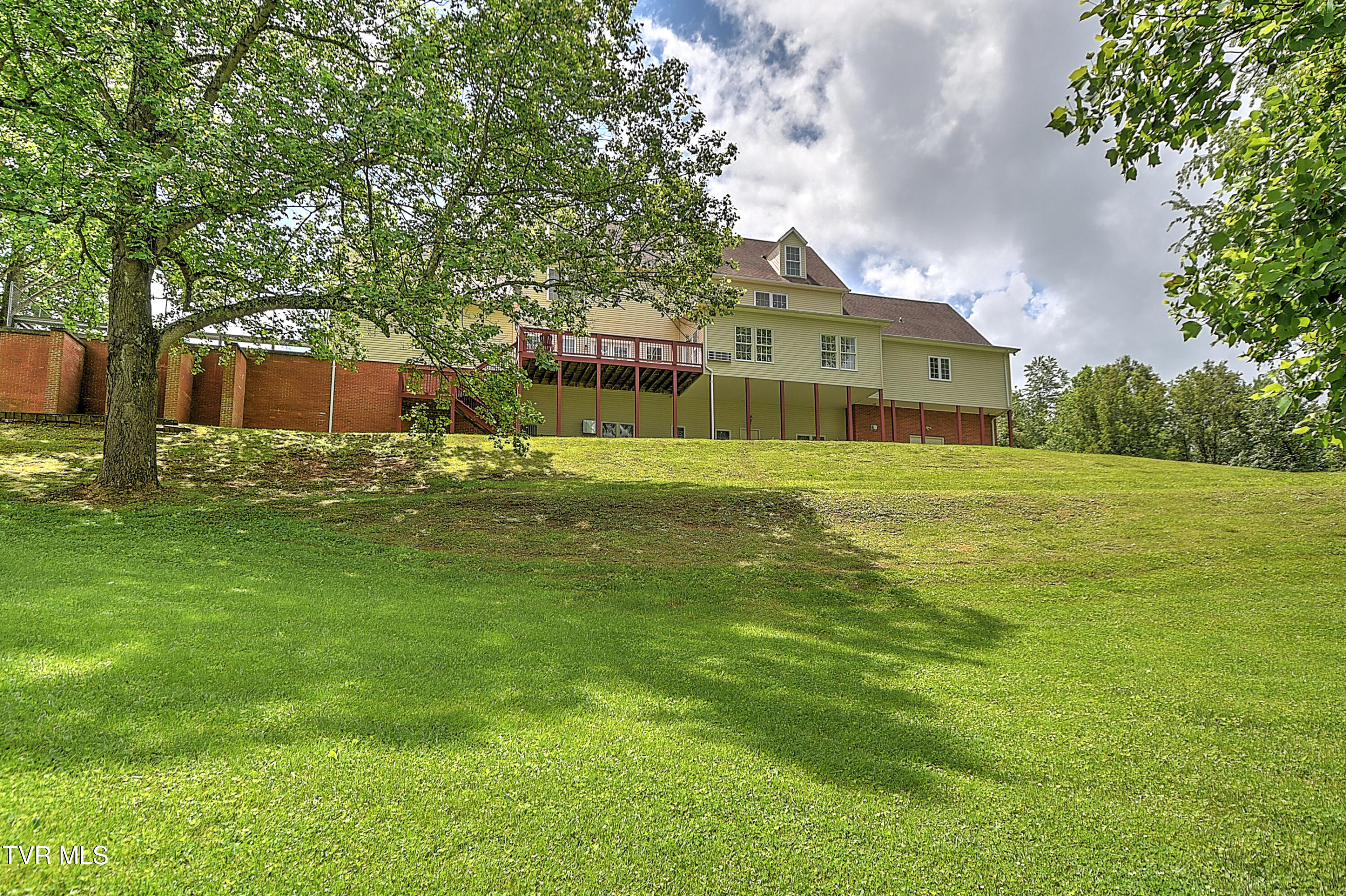 641 Peoples Road Bristol, TN 37620 - Photo 93 of 99 641 Peoples RA-102