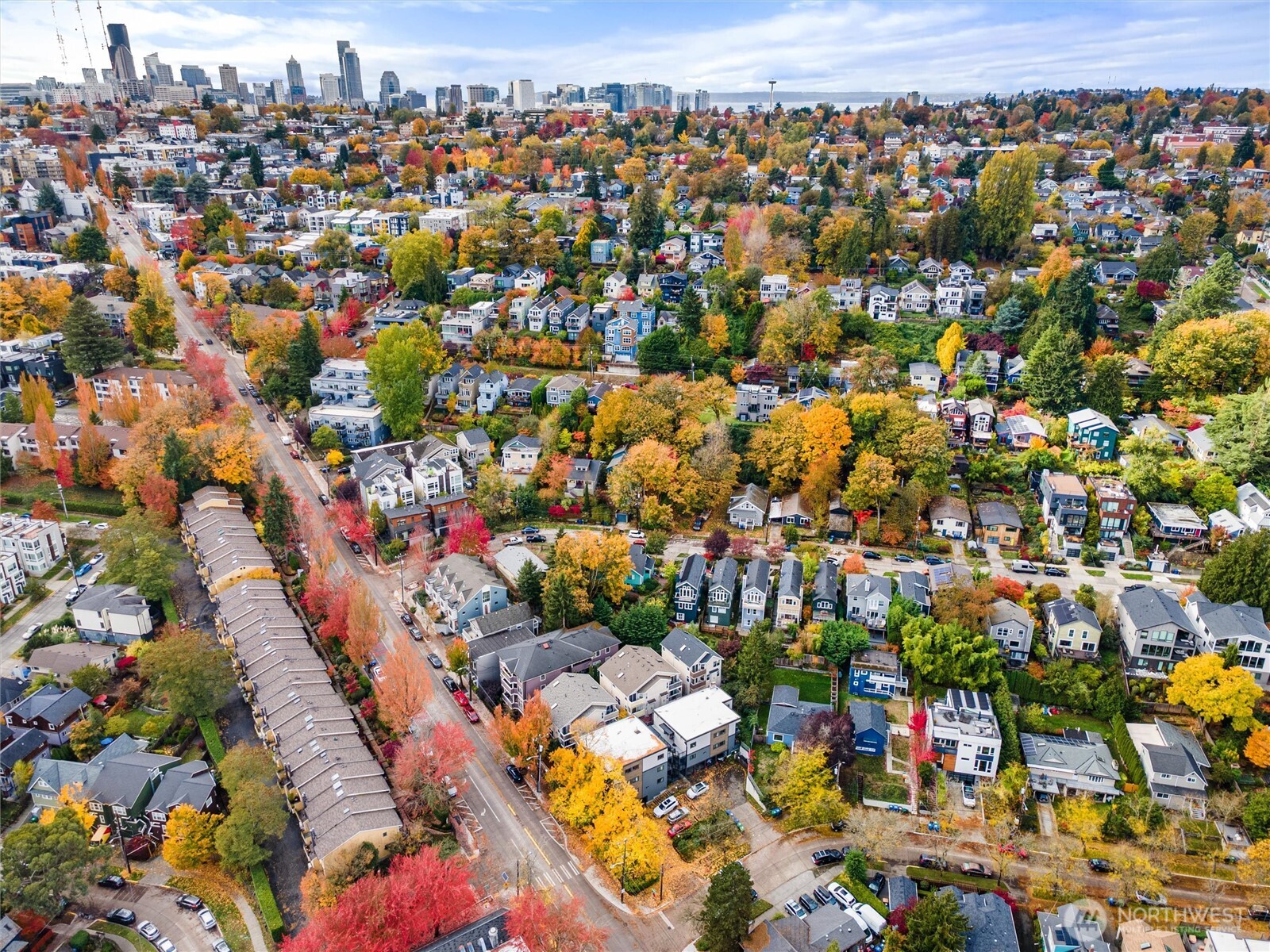 2626 East Madison Street, Unit 11 Seattle, WA 98112 - Photo 29 of 29 a view of a city