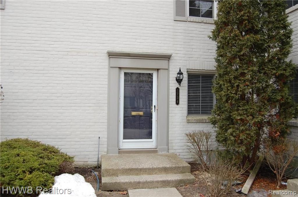 1734 Graefield Road Birmingham, MI 48009 - Photo 10 of 10