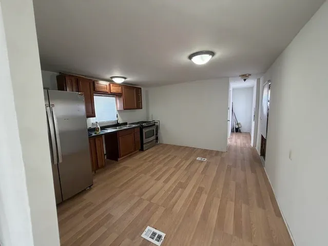 $69,900 | 6361 South 27th Street, Unit 15, Franklin, WI 53132