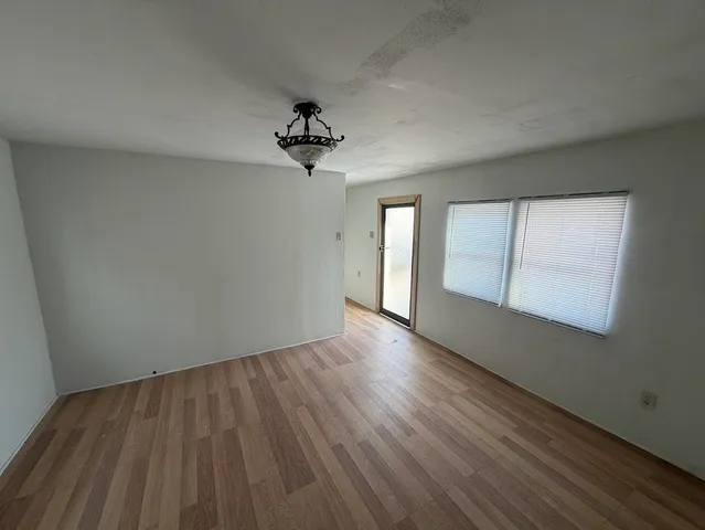 $69,900 | 6361 South 27th Street, Unit 15, Franklin, WI 53132