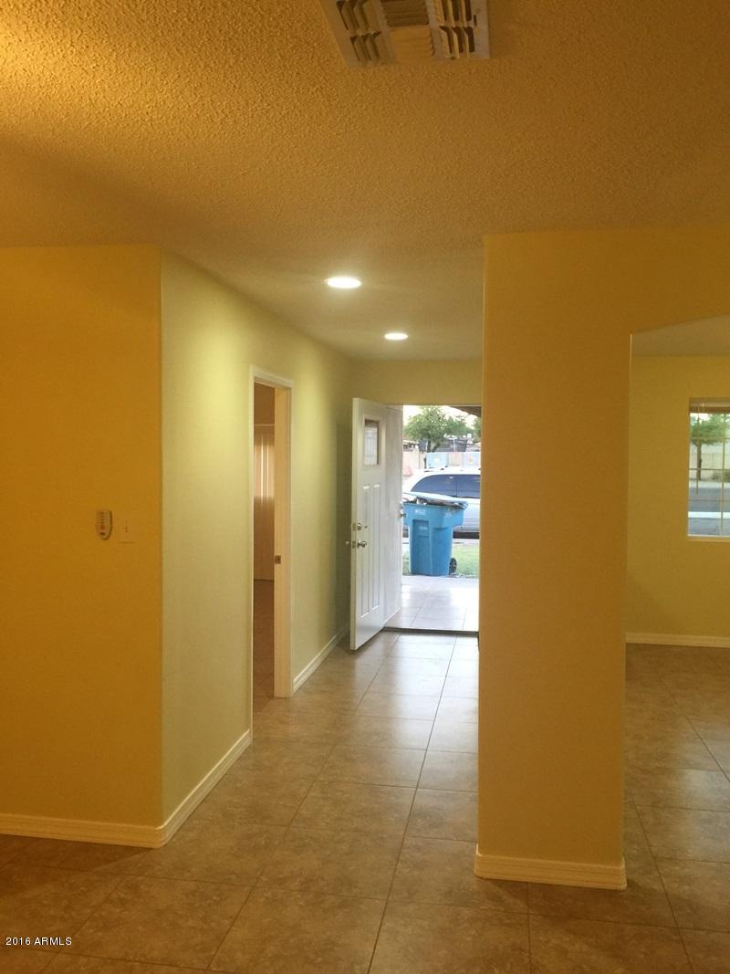 6849 West Camelback Road Phoenix, AZ 85033 - Photo 11 of 20 IMG_4993 (Copy)