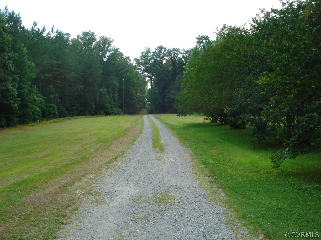 12154 Melton Road Ashland, VA 23005 - Photo 3 of 12 Gallery Image 3