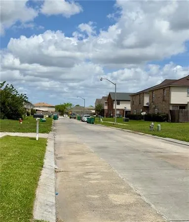 $35,000 | 4144 Lac Bienville Drive, Harvey, LA 70058