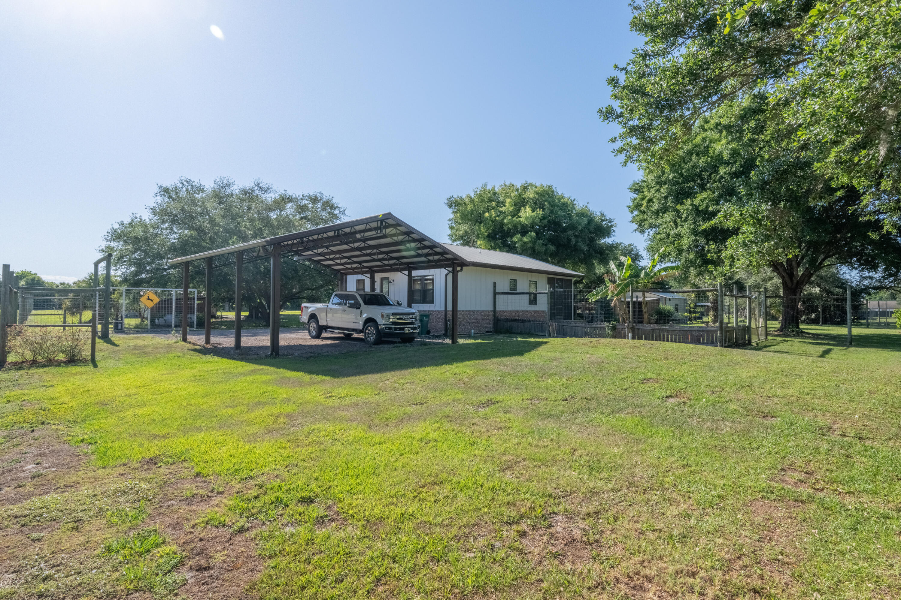 4600 Dixie Way Mims, FL 32754 - Photo 44 of 86 a swimming pool view with a outdoor space