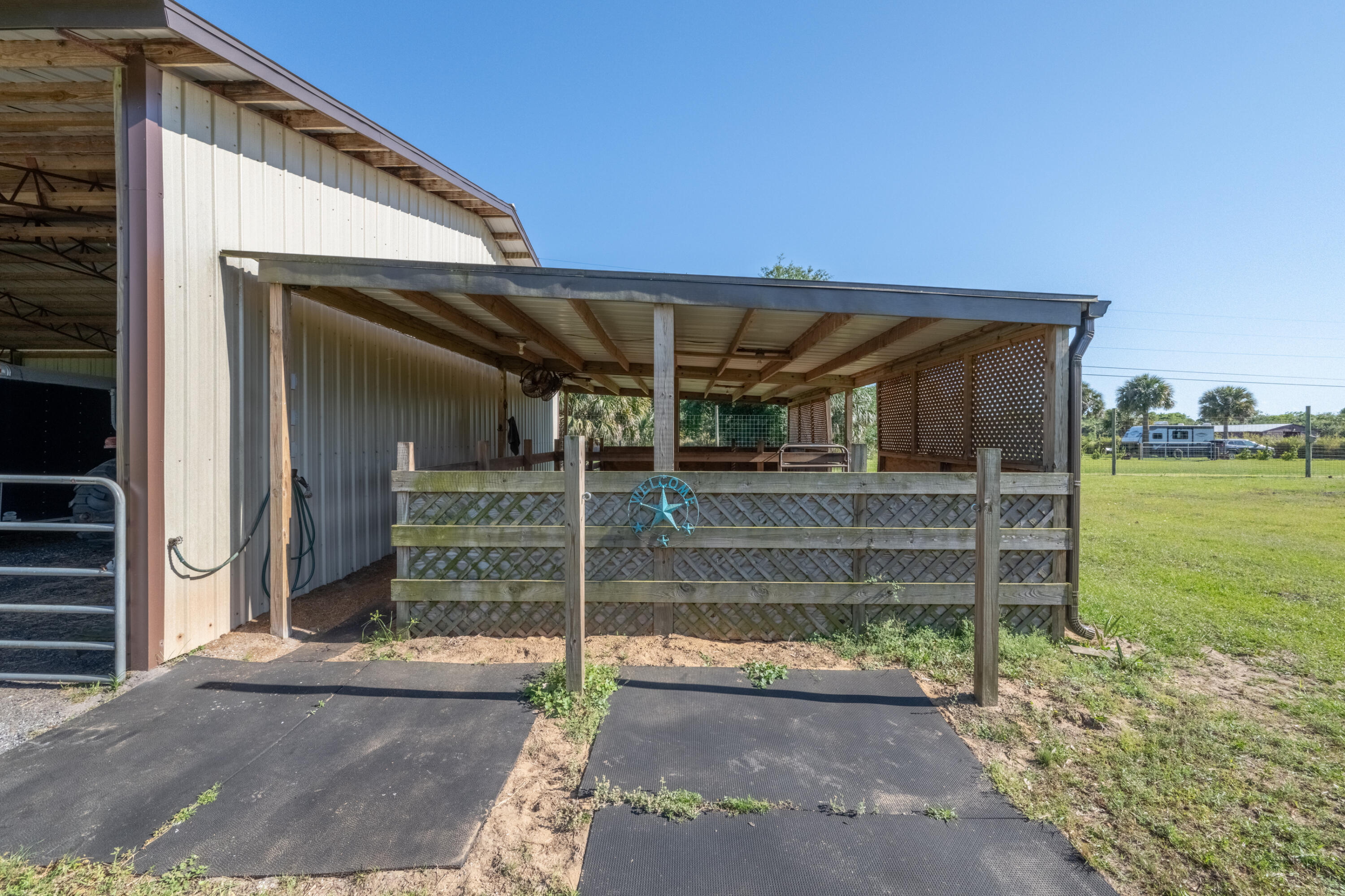 4600 Dixie Way Mims, FL 32754 - Photo 51 of 86 JCP_3282-HDR