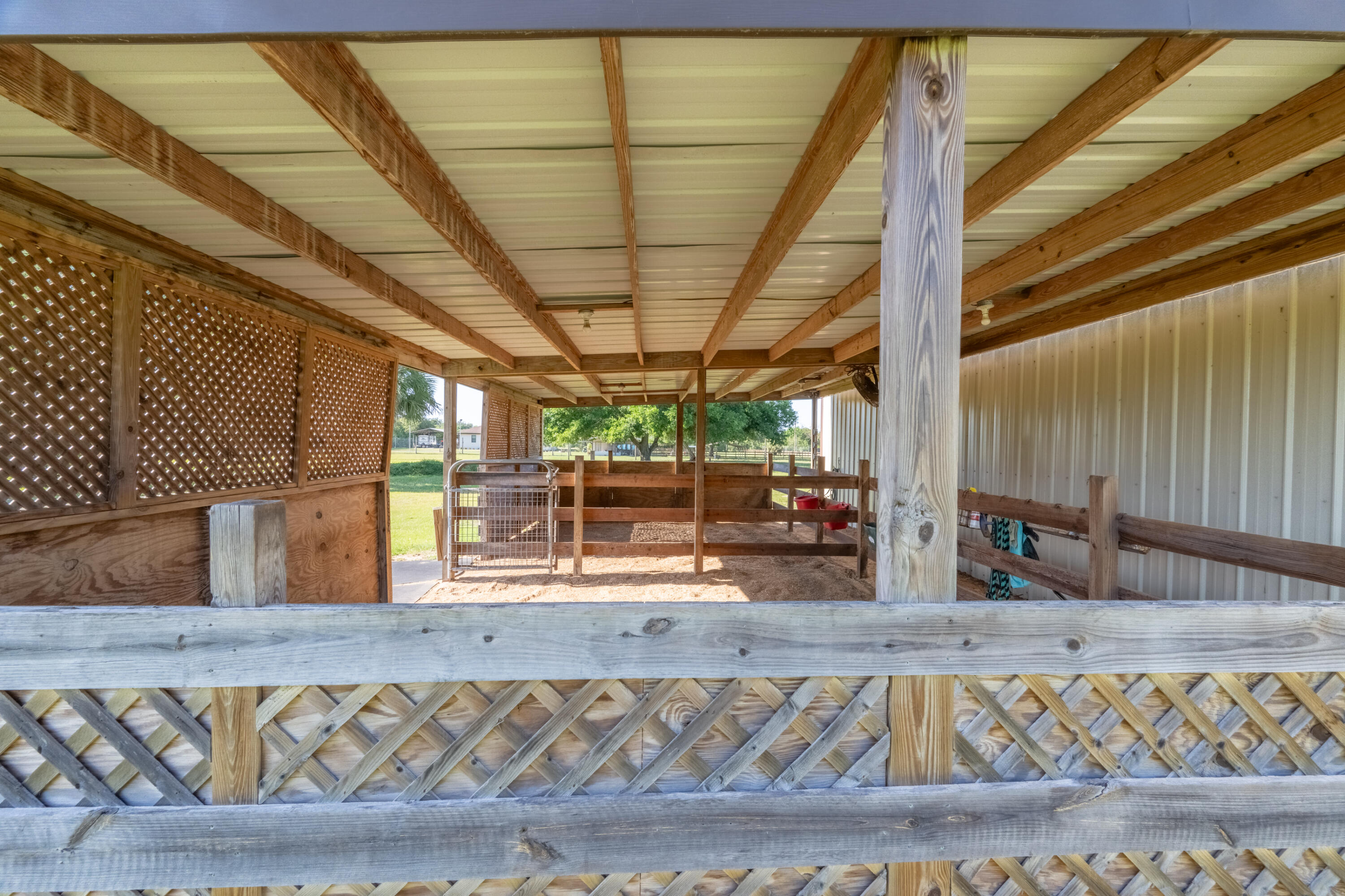 4600 Dixie Way Mims, FL 32754 - Photo 57 of 86 a view of entryway with a street