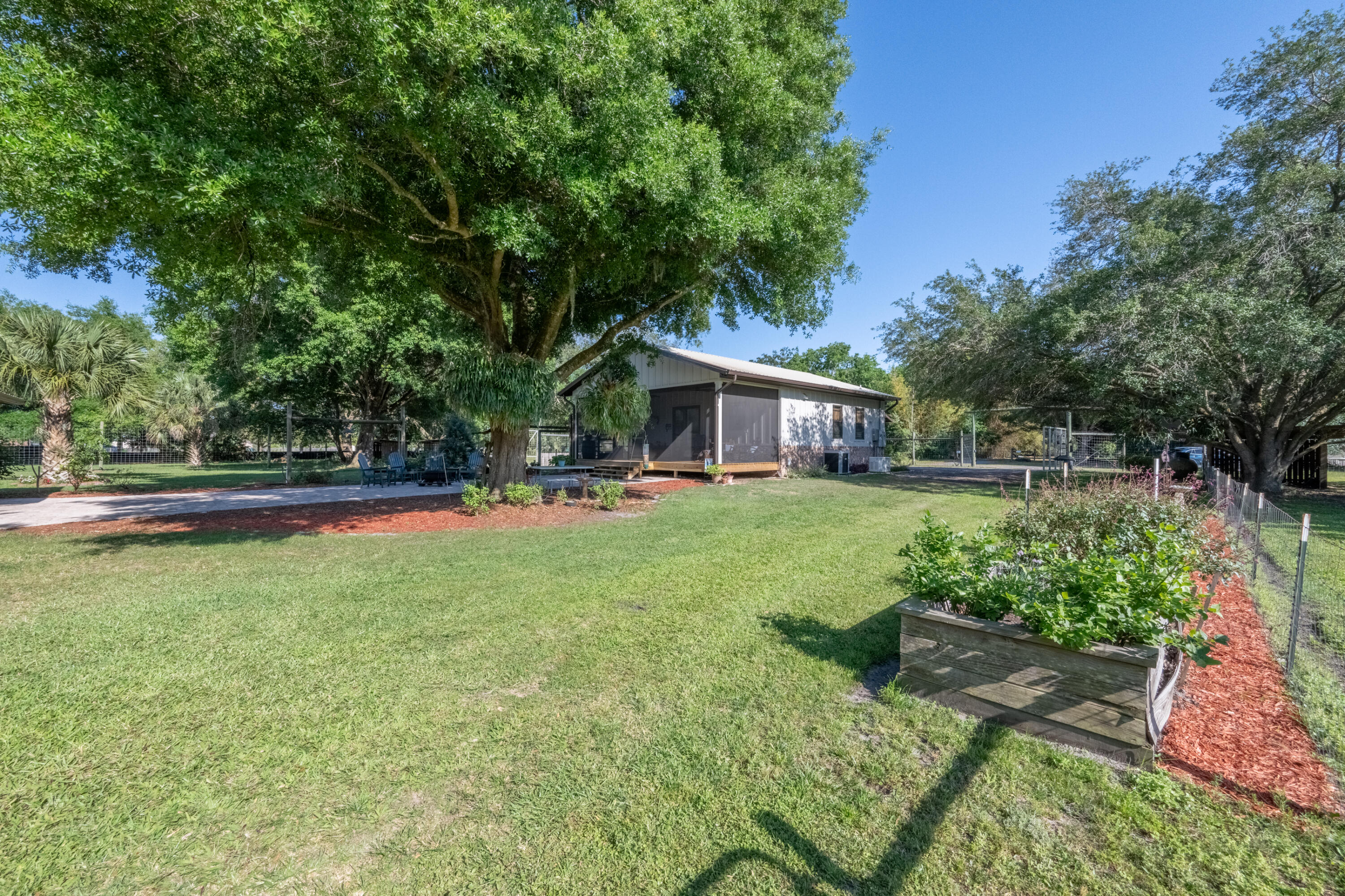 4600 Dixie Way Mims, FL 32754 - Photo 63 of 86 JCP_3184-HDR