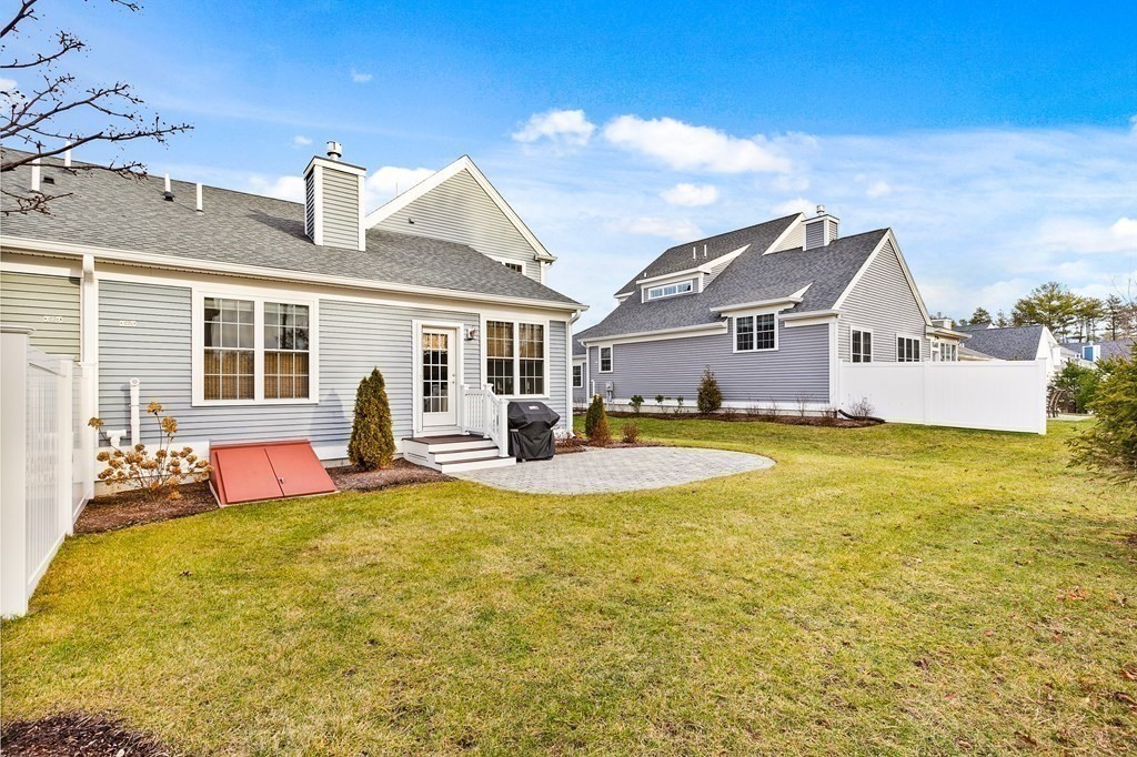 3 Clipper Road, Unit 3 Plymouth, MA 02360 - Photo 3 of 40