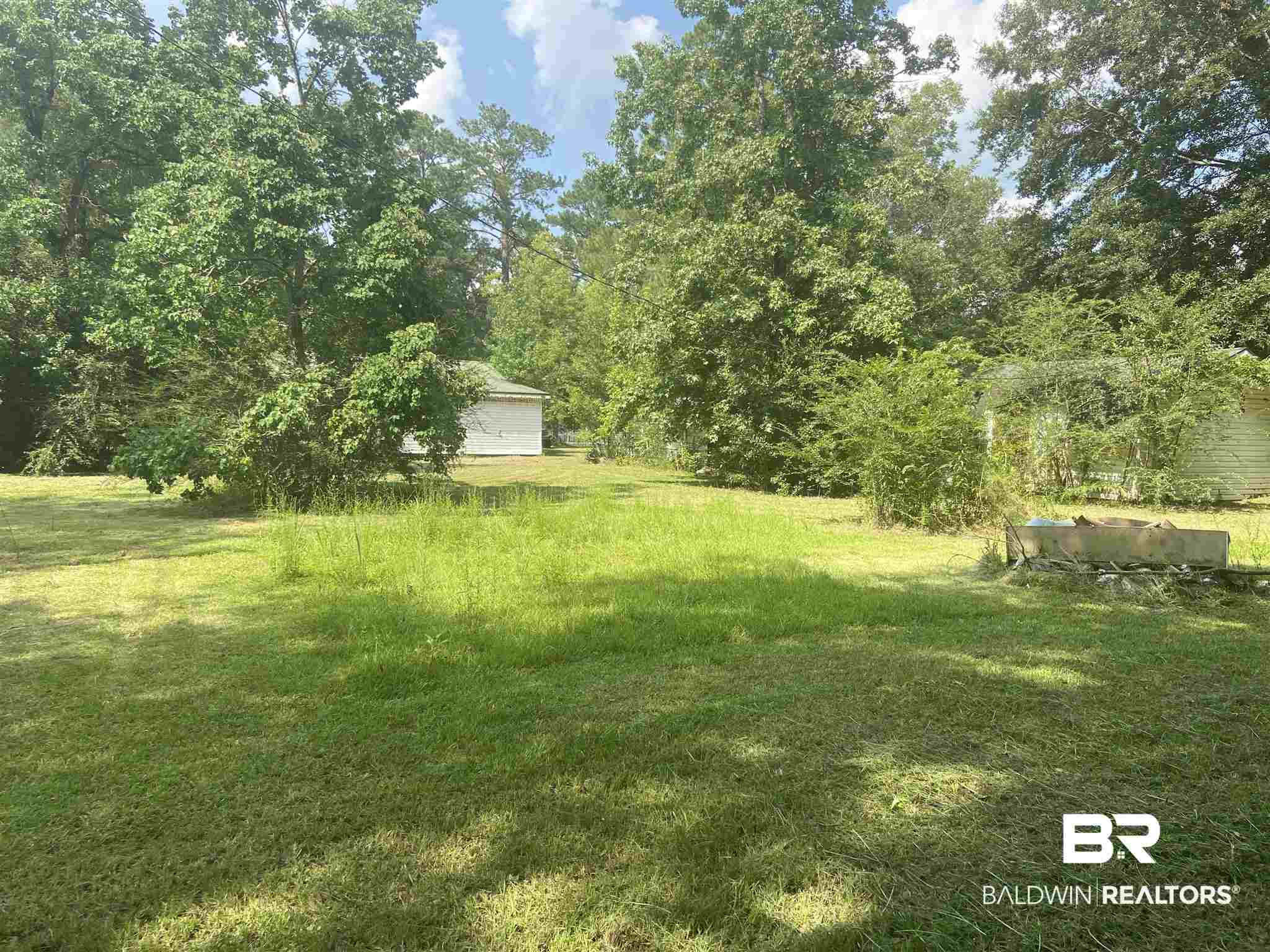 2012 Forrest Avenue Brewton, AL 36426 - Photo 5 of 23