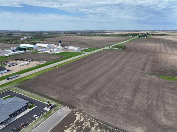 $1,180,000 | 12.06-ac Highway 81, Darlington, WI 53530