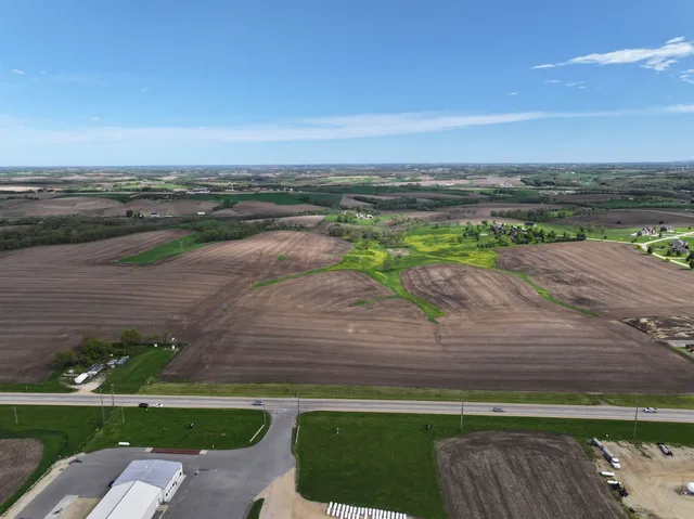 $1,180,000 | 12.06-ac Highway 81, Darlington, WI 53530