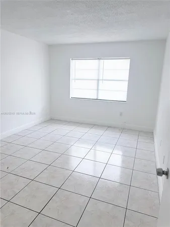 $1,550 | 631 Northwest 177th Street, Unit 207, Miami Gardens, FL 33169
