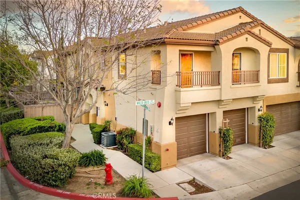 $449,900 | 41679 Wild Iris Avenue, Unit 2, Murrieta, CA 92562