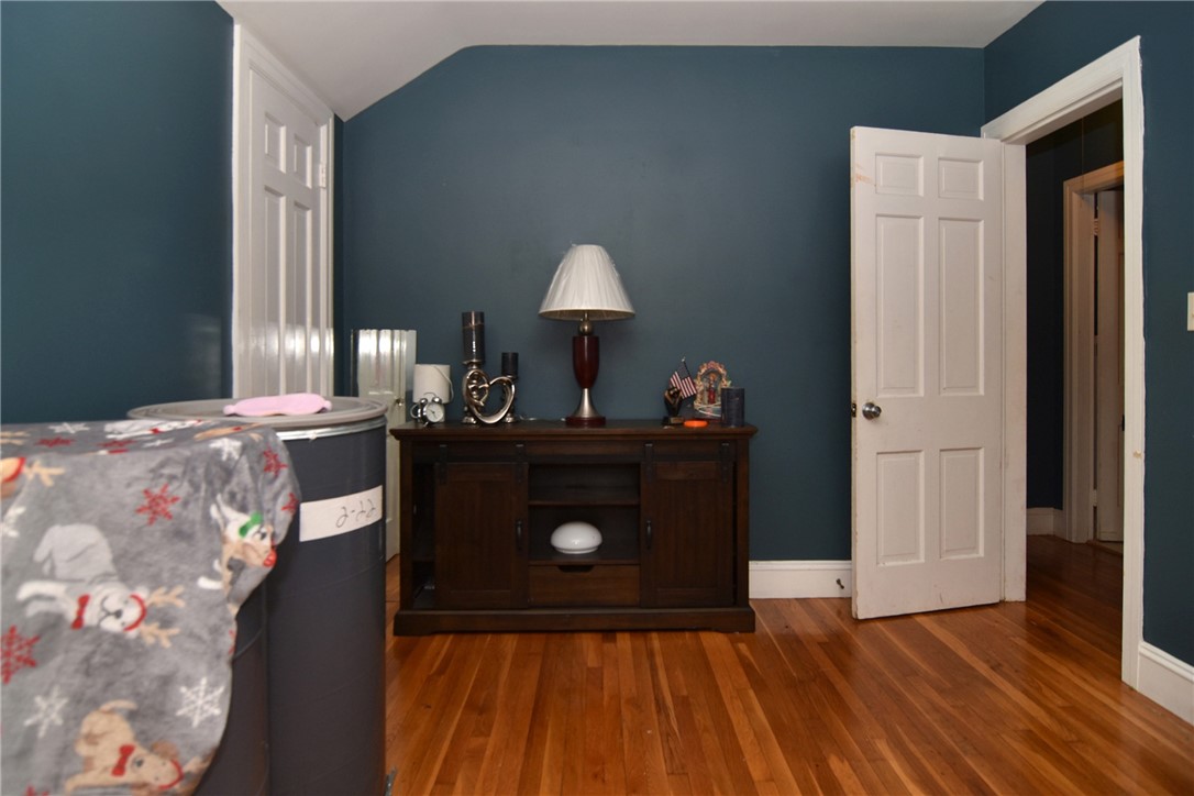 53 Monticello Road Pawtucket, RI 02861 - Photo 13 of 27 Gallery Image 13