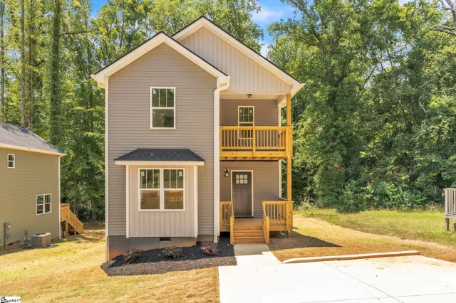 $239,950 | 402 Woodland Circle, Belton, SC 29627