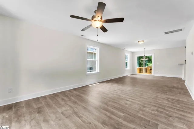 $239,950 | 402 Woodland Circle, Belton, SC 29627