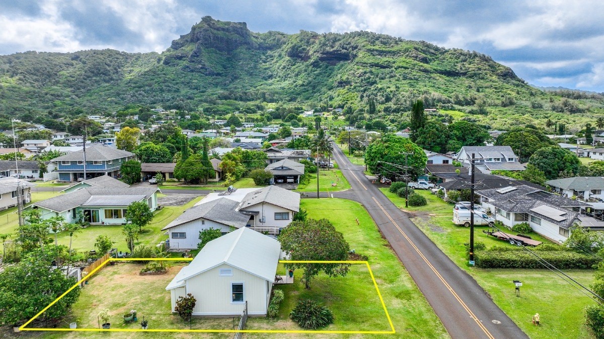 4949 Haleilio Road, Unit 1 Kapaa, HI 96746 - Photo 6 of 29 Gallery Image 6