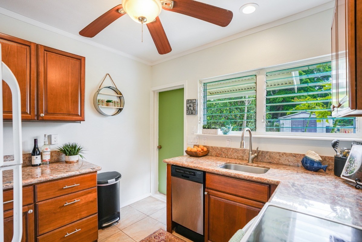 4949 Haleilio Road, Unit 1 Kapaa, HI 96746 - Photo 10 of 29 Gallery Image 10