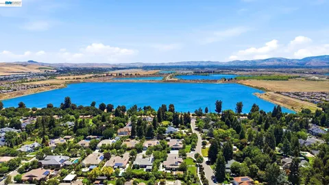 $1,350,000 | 3711 Kamp Drive, Pleasanton, CA 94588