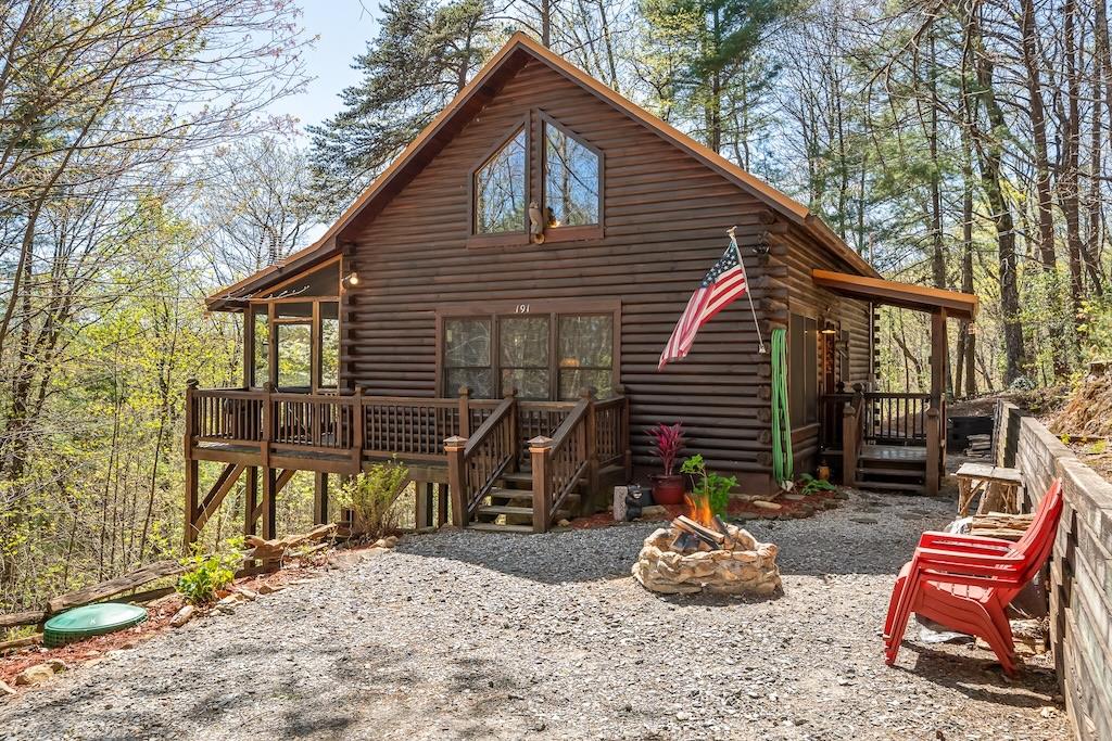 191 Mountain View Road Ellijay, GA 30540 - Photo 1 of 27 Main View