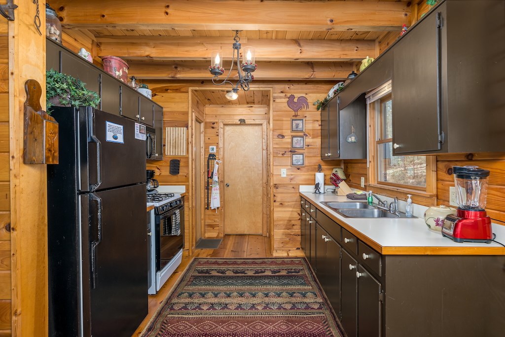 191 Mountain View Road Ellijay, GA 30540 - Photo 6 of 27 Gallery Image 6