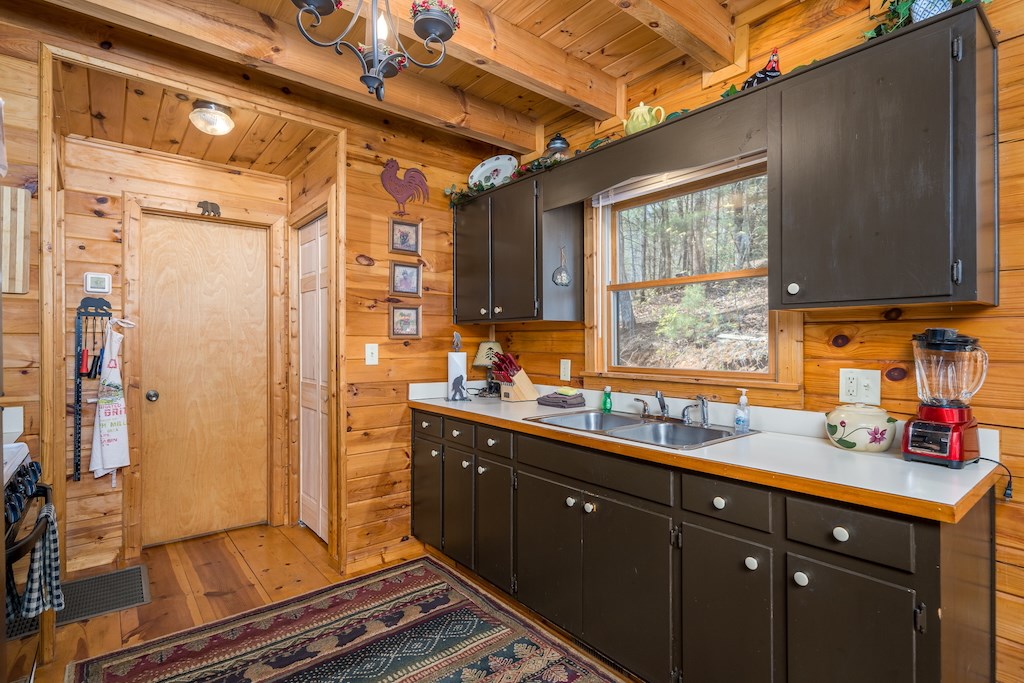191 Mountain View Road Ellijay, GA 30540 - Photo 7 of 27 Gallery Image 7