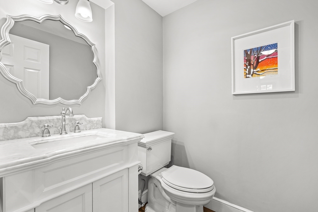 23 Northgate Road Wellesley, MA 02481 - Photo 11 of 31