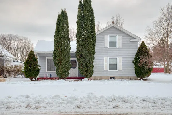 $149,900 | 302 East State Street, Corunna, MI 48817