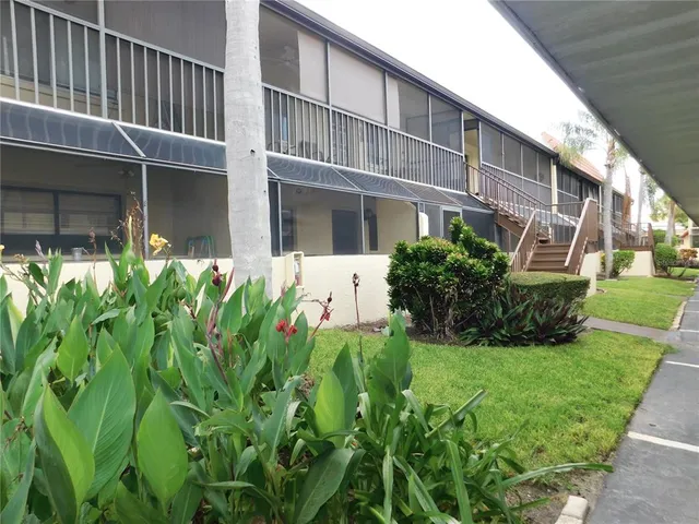 $1,700 | 2420 Winding Creek Boulevard, Unit 103, Clearwater, FL 33761