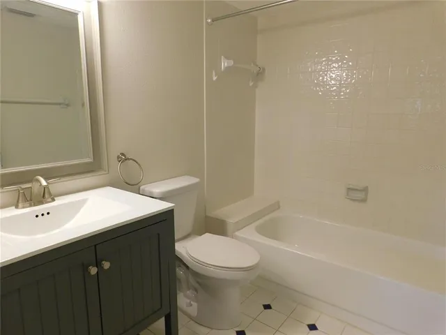 $1,700 | 2420 Winding Creek Boulevard, Unit 103, Clearwater, FL 33761