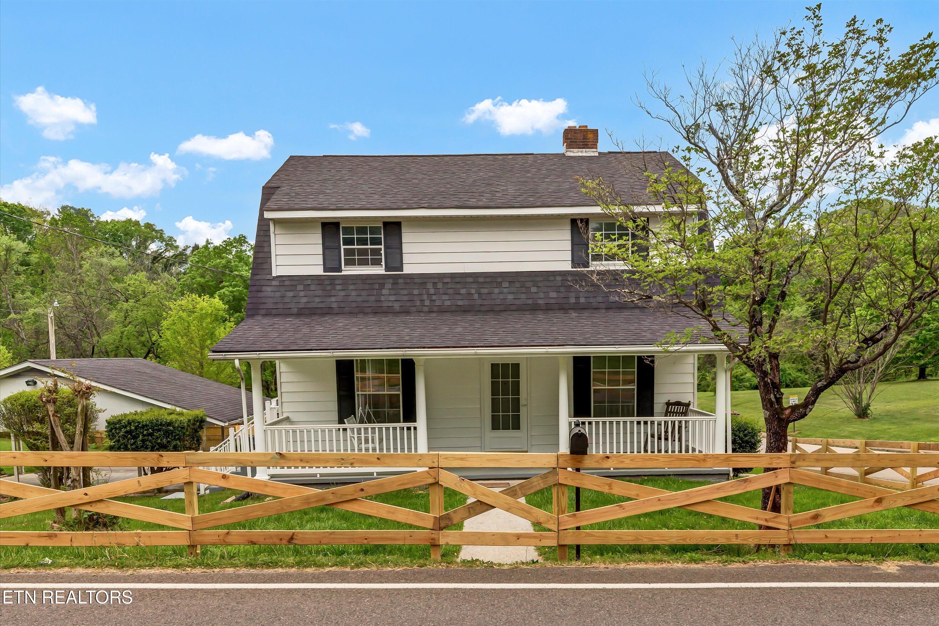 1921 Spring Hill Road Knoxville, TN 37914 - Photo 2 of 18 02-1921 Spring Hill Rd-2