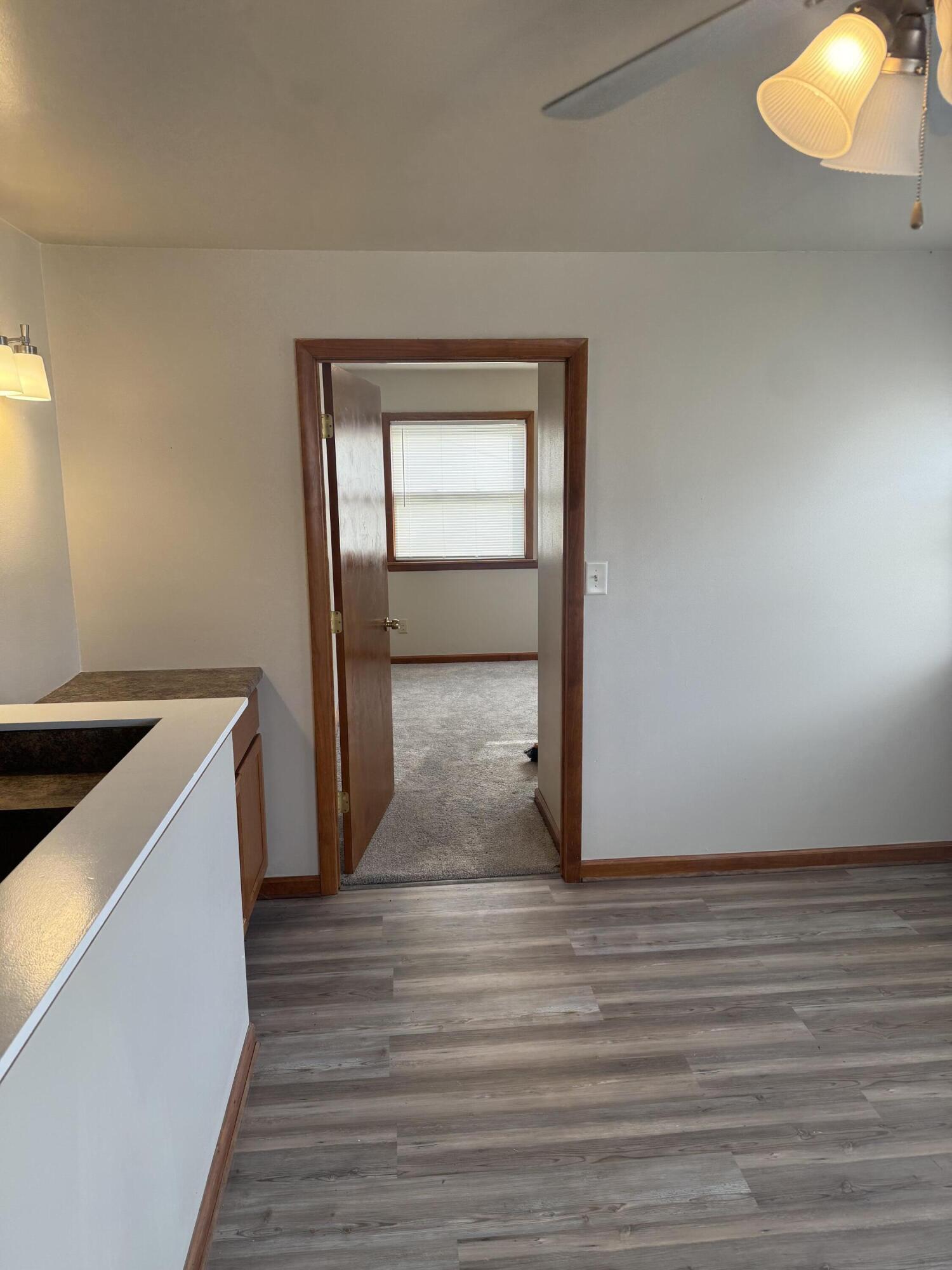 4877 North 40th Street Milwaukee, WI 53209 - Photo 14 of 47 Kitchen/Dining Pic 2