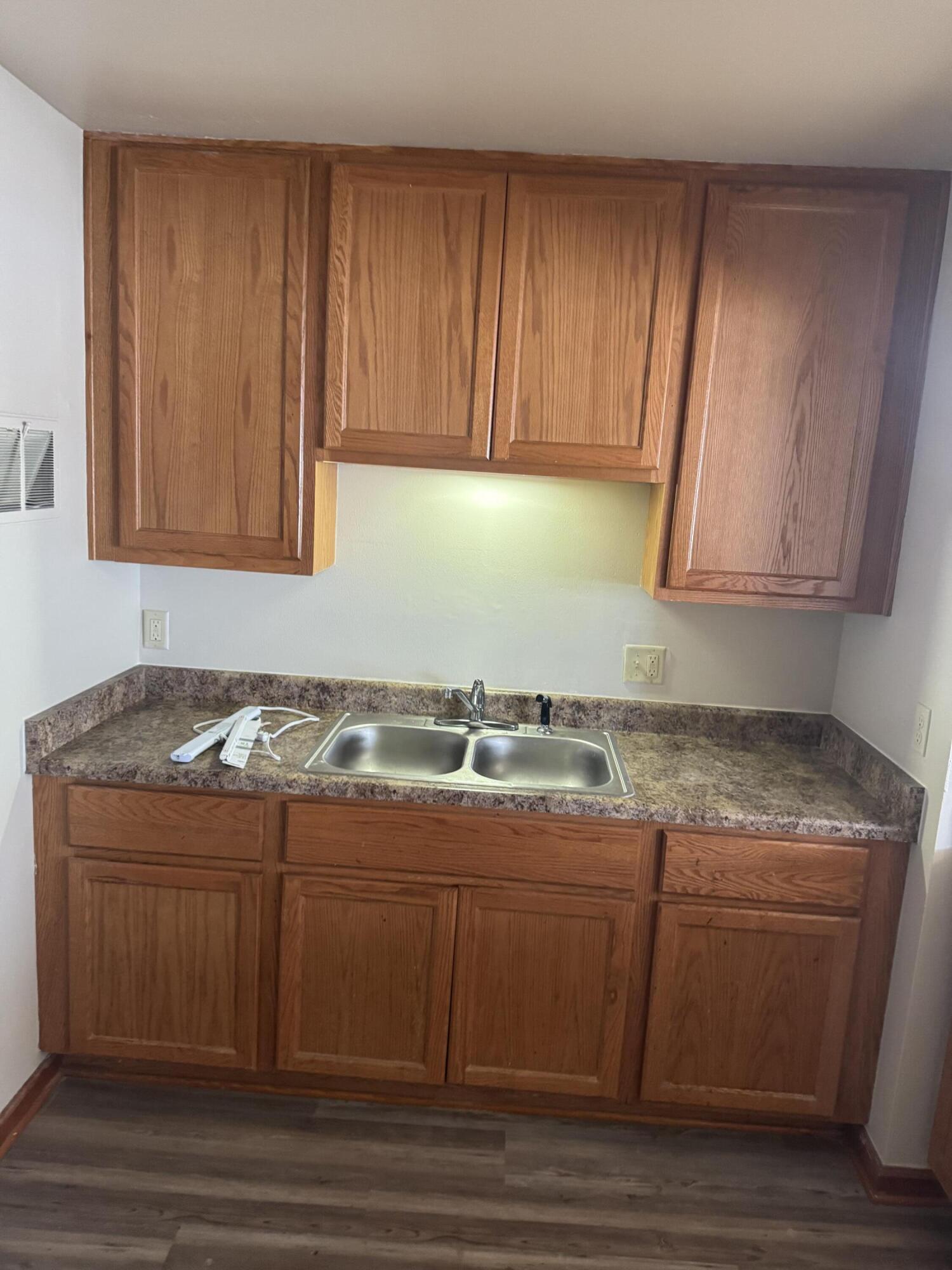 4877 North 40th Street Milwaukee, WI 53209 - Photo 19 of 47 Kitchen Pic 2