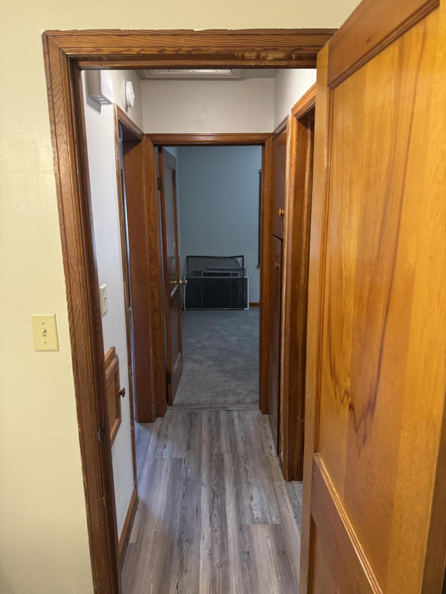 4877 North 40th Street Milwaukee, WI 53209 - Photo 24 of 47 Hallway