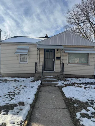 $163,000 | 4877 North 40th Street, Milwaukee, WI 53209