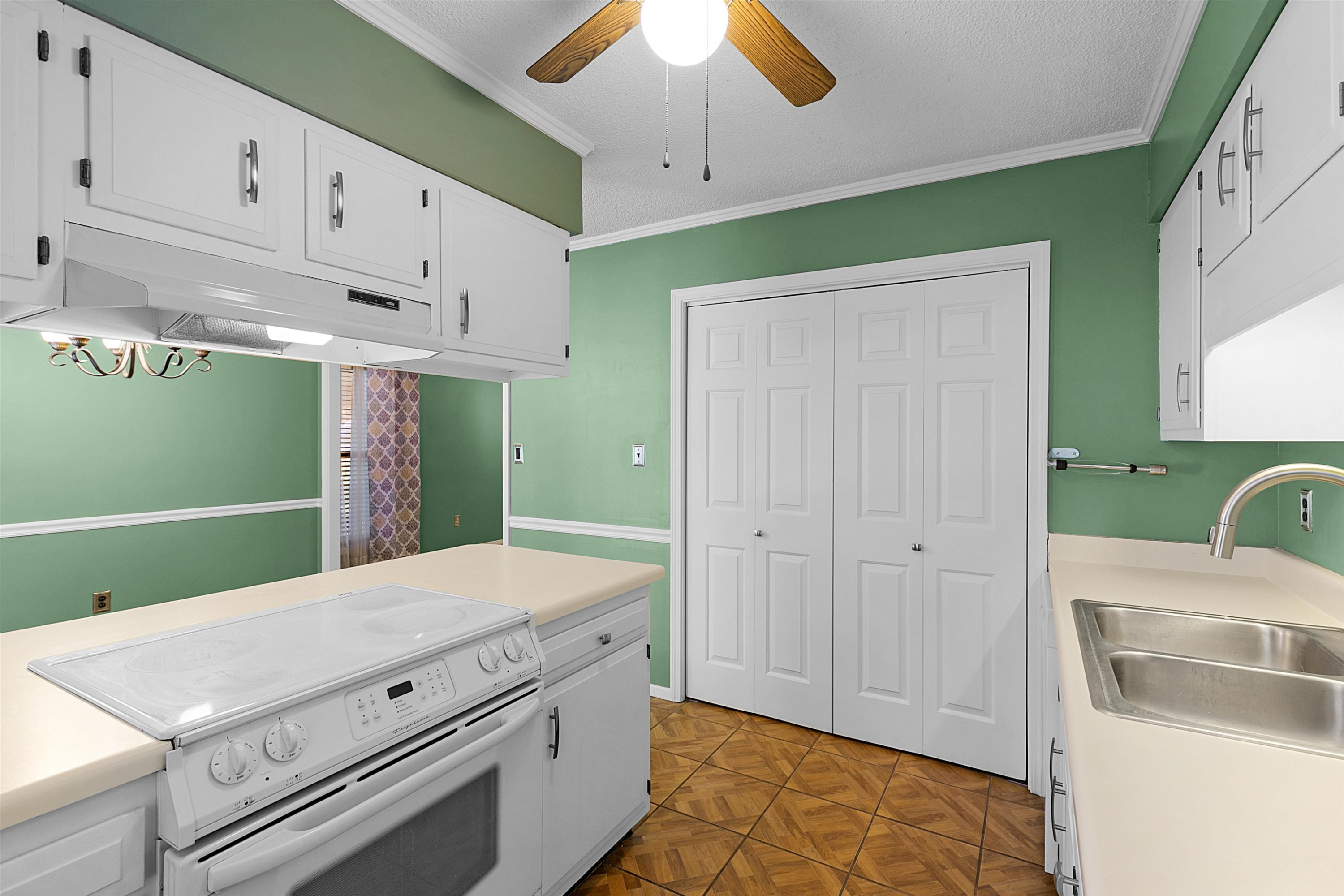 472 Old Humboldt Road Jackson, TN 38305 - Photo 7 of 16 Photo 7