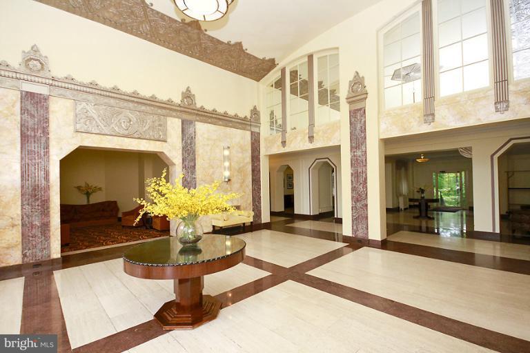 2737 Devonshire Place Northwest, Unit 129 Washington, DC 20008 - Photo 15 of 28 View