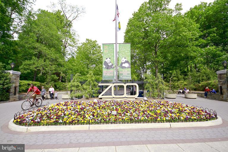2737 Devonshire Place Northwest, Unit 129 Washington, DC 20008 - Photo 9 of 28 View