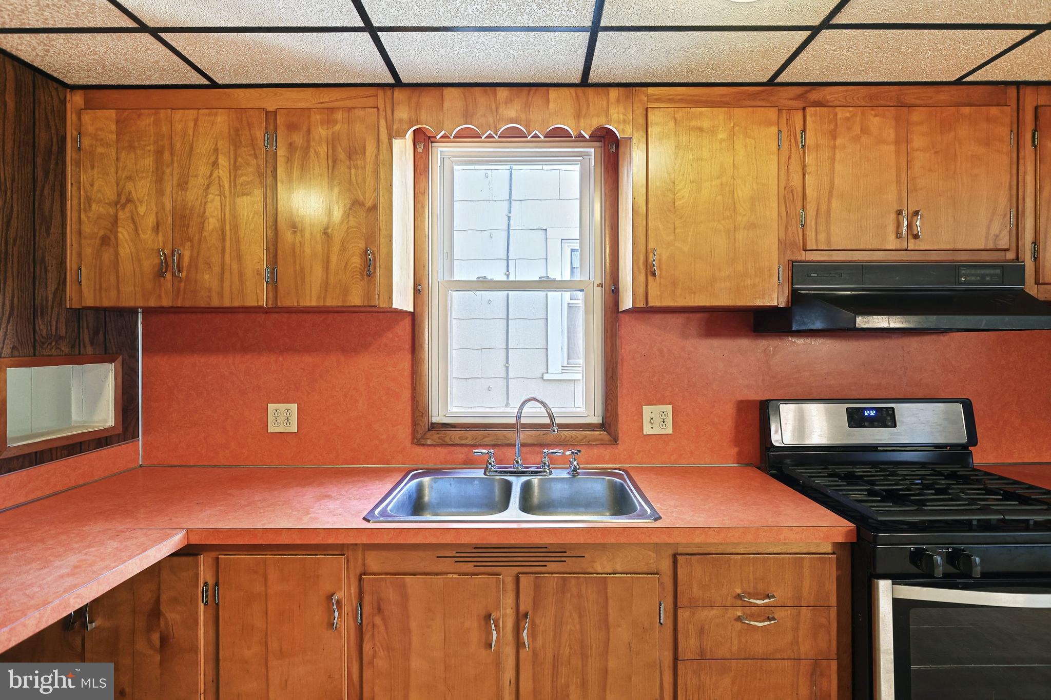 653 East Middle Street Hanover, PA 17331 - Photo 12 of 30 Gallery Image 12